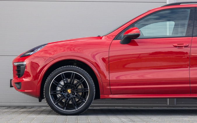 Porsche Cayenne cena 270000 przebieg: 122219, rok produkcji 2016 z Brześć Kujawski małe 631
